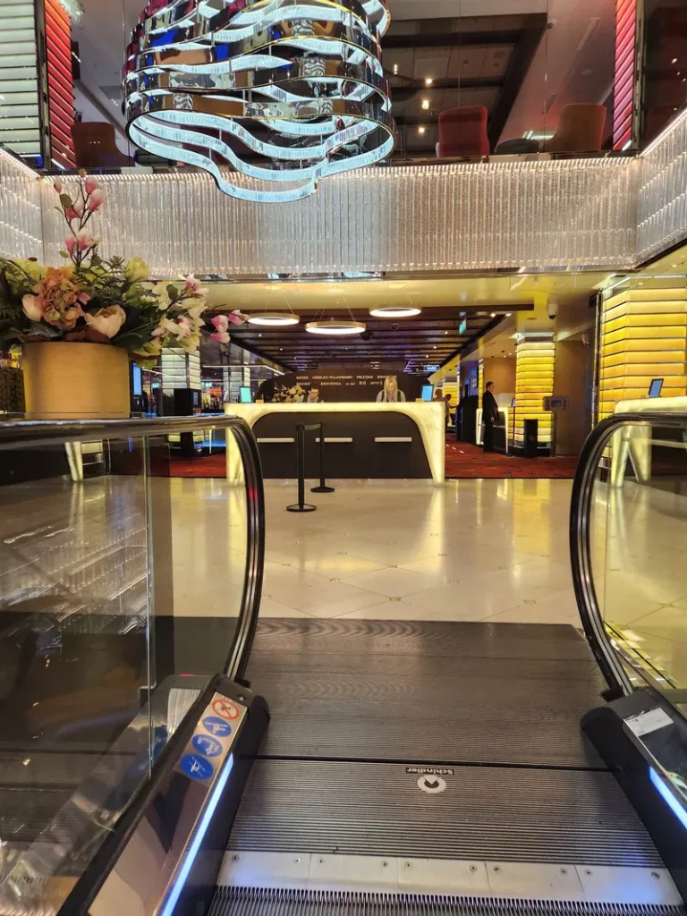 Empfangsbereich im Swiss Casino Zürich